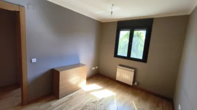 Chalet pareado en venta en Calle Piña De Esgueva, Renedo de Esgueva de 285.500 €