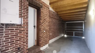 Chalet pareado en venta en Calle Piña De Esgueva, Renedo de Esgueva de 285.500 €