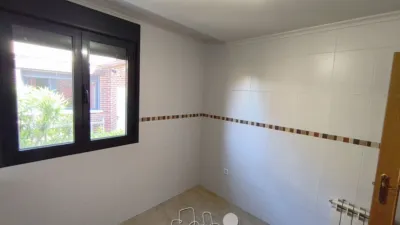 Chalet pareado en venta en Calle Piña De Esgueva, Renedo de Esgueva de 285.500 €
