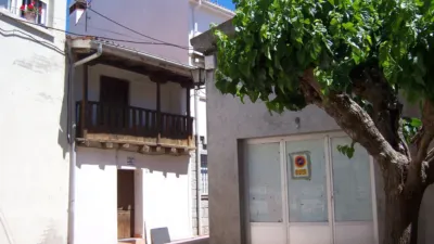 Casa rústica en venta en Plaza del Teniente López Salcedo, 8, Sotillo de La Adrada de 79.999 €