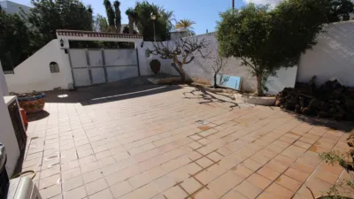 Detached house on Calle de Picasso, 1 photo 20