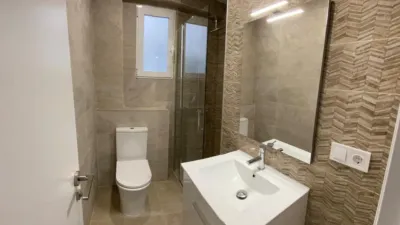 Piso en venta en Calle de Manzanera, Trinitat (Distrito La Saïdia. València Capital) de 235.000 €
