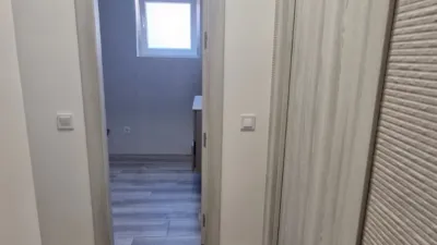 Apartment on Carrer de Jacinto Benavente photo 18
