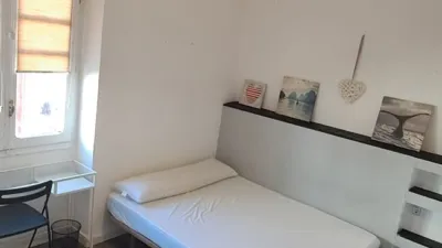 Piso en alquiler en Calle de Peris Brell, cerca de Calle del Marino Albesa - Imagen 14