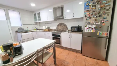Semi-detached house at Plaza Enrique Granados, 41 photo 3