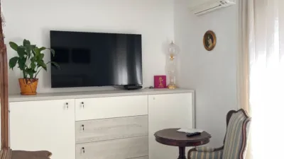 Apartment on Avinguda de la Malva-rosa photo 6