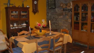 Rustic house in Villaluenga del Rosario photo 13