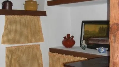 Rustic house in Villaluenga del Rosario photo 4