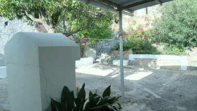 Rustic house in Villaluenga del Rosario photo 23