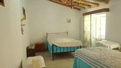 Rustic house in Villaluenga del Rosario photo 33