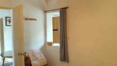Rustic house in Villaluenga del Rosario photo 8