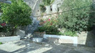 Rustic house in Villaluenga del Rosario photo 11