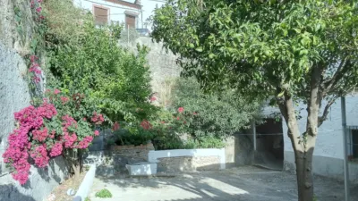 Rustic house in Villaluenga del Rosario photo 19