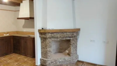 Rustic chalet in Villaluenga del Rosario photo 19