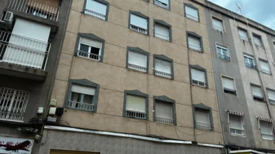 Piso en venta en Carrer Olegario Domarco Seller, 89, cerca de Calle Hermano Navarro Caracena, Carrús Este-Camí dels Magros (Distrito Núcleo Urbano. Elx - Elche) de 90.000 €
