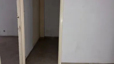Piso en venta en Carrer Olegario Domarco Seller, 89, cerca de Calle Hermano Navarro Caracena, Carrús Este-Camí dels Magros (Distrito Núcleo Urbano. Elx - Elche) de 90.000 €