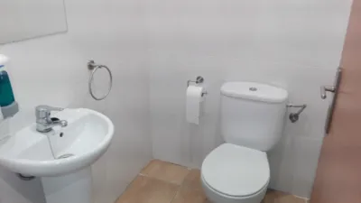 Local comercial en alquiler en Carrer de Sant Antoni, Pineda de Mar de 750 €<span>/mes</span>