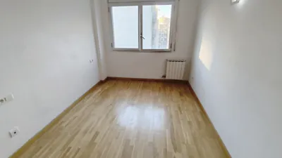 Piso en venta en Carrer de Parcerisa, La Bordeta (Distrito Sants-Montjuïc. Barcelona Capital) de 355.000 €
