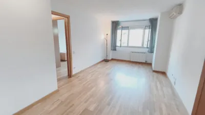 Piso en venta en Carrer de Parcerisa, La Bordeta (Distrito Sants-Montjuïc. Barcelona Capital) de 355.000 €