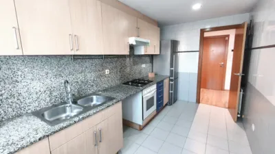 Piso en venta en Carrer de Parcerisa, La Bordeta (Distrito Sants-Montjuïc. Barcelona Capital) de 355.000 €