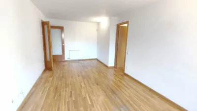 Piso en venta en Carrer de Parcerisa, La Bordeta (Distrito Sants-Montjuïc. Barcelona Capital) de 355.000 €