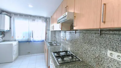 Piso en venta en Carrer de Parcerisa, La Bordeta (Distrito Sants-Montjuïc. Barcelona Capital) de 355.000 €