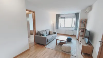 Piso en venta en Carrer de Parcerisa, La Bordeta (Distrito Sants-Montjuïc. Barcelona Capital) de 355.000 €