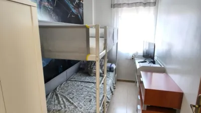 Apartment on Avinguda del Mossèn Jacint Verdaguer photo 25