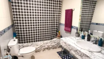 Apartment on Avinguda del Mossèn Jacint Verdaguer photo 19