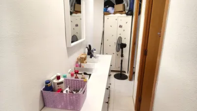 Apartment on Avinguda del Mossèn Jacint Verdaguer photo 14