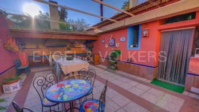 Casa en calle Daimes photo 40