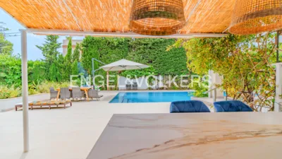 House on Carrer Font Bugaya photo 2