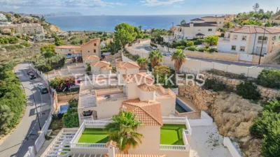 House on Carrer de Torrevieja photo 5