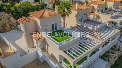 House on Carrer de Torrevieja photo 2