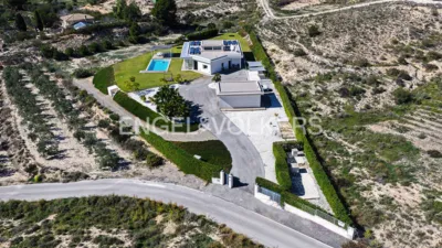 House on Rosinets Street photo 40