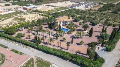 Casa – Cacabelos, Las Angustias - Més