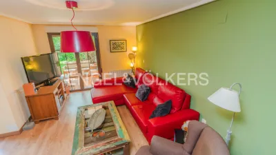 Semi-detached house on Carrer Pintor El Greco photo 9