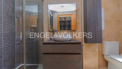 Semi-detached house on Carrer Pintor El Greco photo 24