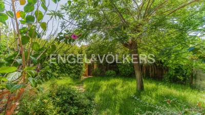Semi-detached house on Carrer Pintor El Greco photo 36