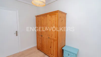 Apartment on Calle de San Vicente, 40 photo 17