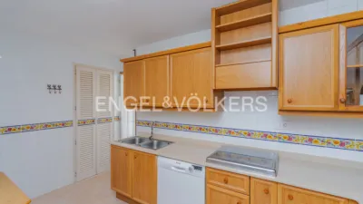 Apartment on Calle de San Vicente, 40 photo 7