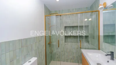 Apartment on Calle de San Vicente, 40 photo 12