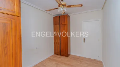 Apartment on Calle de San Vicente, 40 photo 19