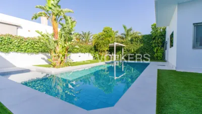 House on Francisco Campello Boix Street photo 4
