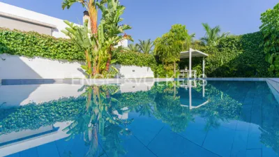 House on Francisco Campello Boix Street photo 2