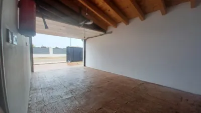 Casa en venta en Calle Rio Eresma, Aldeamayor de San Martín de 249.000 €