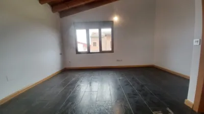 Casa en venta en Calle Rio Eresma, Aldeamayor de San Martín de 249.000 €