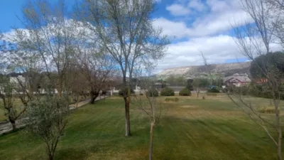 Chalet en venta en Calle de la Rosa, Villabáñez de 380.000 €