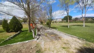 Chalet en venta en Calle de la Rosa, Villabáñez de 380.000 €