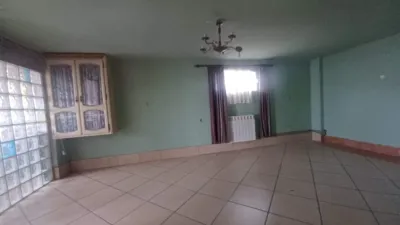 Chalet en venta en Calle de la Rosa, Villabáñez de 380.000 €